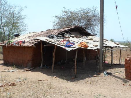 ડેસર ભયાવહ ભૂતકાળ ભુલાવી ઝંખે છે વિકાસનો પથ ડેસર ભયાવહ ભૂતકાળ ભુલાવી ઝંખે છે વિકાસનો પથ