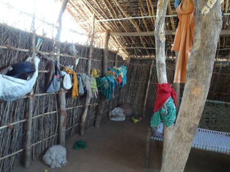 ડેસર ભયાવહ ભૂતકાળ ભુલાવી ઝંખે છે વિકાસનો પથ ડેસર ભયાવહ ભૂતકાળ ભુલાવી ઝંખે છે વિકાસનો પથ