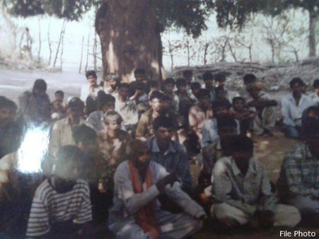 ડેસરવાસીઓની વ્યથા, 'વૈભવી જીવન તો દૂર સાદુ જીવન મળે તો પણ બસ' ડેસરવાસીઓની વ્યથા, 'વૈભવી જીવન તો દૂર સાદુ જીવન મળે તો પણ બસ'