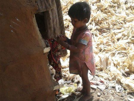 ડેસરવાસીઓની વ્યથા, 'વૈભવી જીવન તો દૂર સાદુ જીવન મળે તો પણ બસ' ડેસરવાસીઓની વ્યથા, 'વૈભવી જીવન તો દૂર સાદુ જીવન મળે તો પણ બસ'