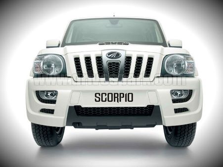 મહિન્દ્રા સ્કોર્પિયોમાં ફરે છે નરેન્દ્ર મોદી