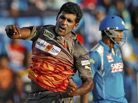 આઇપીએલ 6: સનરાઝર્સ સામે વોરિયર્સનો પરાજય