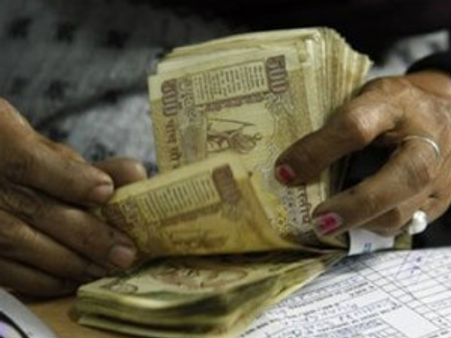 કેન્દ્રના કર્મચારીઓના DAમાં 8 ટકાનો વધારો