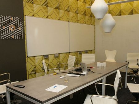 આ છે વિશ્વની સૌથી મોટી લોકેશન બેસ સોશિયલ નેટવર્કિંગ સાઇટની ઓફિસ