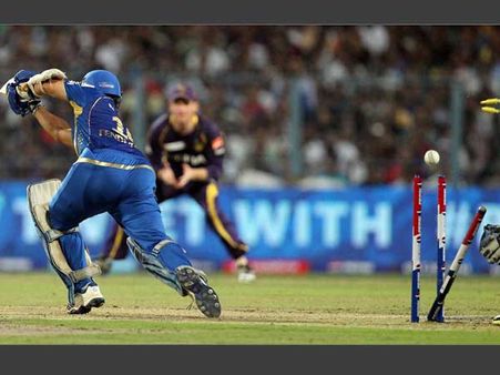 Mumbai Indians beat Kolkata Knight Riders