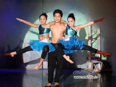 તસવીરોમાં જુઓ આઈડીએસ પ્રતિસ્પર્ધીઓની તૈયારી