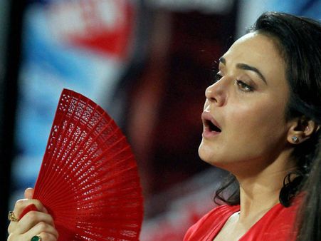 IPL-6: પ્રીતિ માયૂસ, કિંગ ખાન ખુશ, પંજાબનો પરાજય, તસવીરો