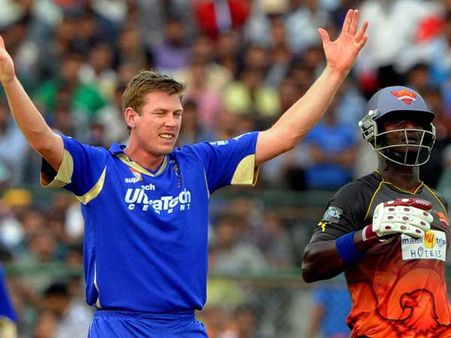 વોટસનના વાવાઝોડામાં ધોવાયું હૈદરાબાદ