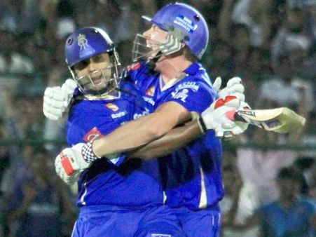 IPL-6: રોમાંચક મુકાબલામાં રાજસ્થાને બેંગલોરને હરાવ્યું, તસવીરો