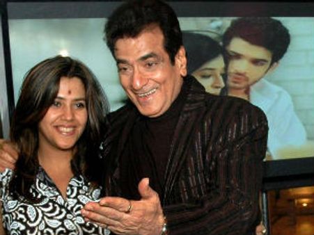 એકતા કપૂર અને જિતેન્દ્રના ઘરે ઇન્કમ ટેક્સના દરોડા