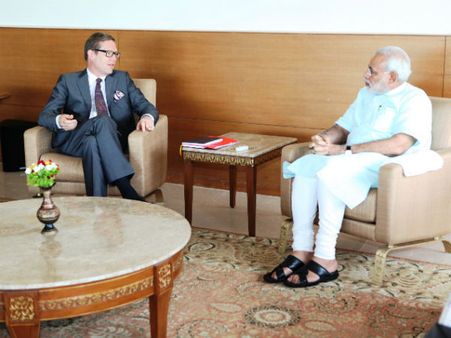 સ્વિત્ઝરલેન્ડ, કેનેડાના દૂતોએ મોદી સાથે કરી મુલાકાત