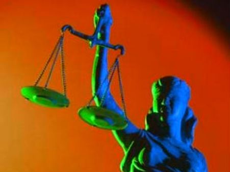 પંચાયતી ફરમાન, બળાત્કારીના પરિવારનો બહિષ્કાર કરો