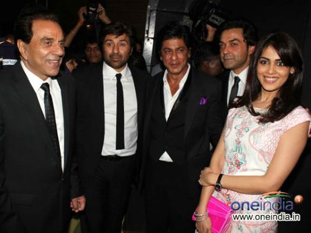 મન મૂકીને નાચ્યાં ધર્મેન્દ્ર