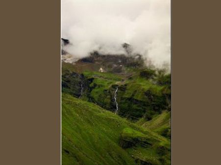 રોમેન્સ કરવા માટેનું પરફેક્ટ રોમેન્ટિક સ્થળ મનાલી 