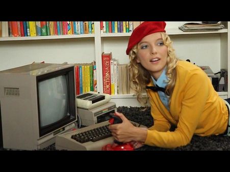 વીડિયો ગેમ લવર્સ માટે બનાવાયુ હોટ ગર્લ કેલેન્ડર