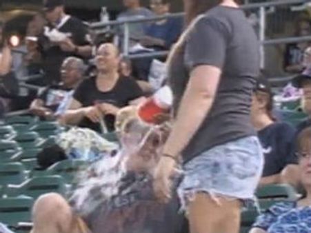 ફોન પર વાત કરવી ભારે પડી, પ્રેમિકાએ પ્રેમીની આવી કરી હાલત