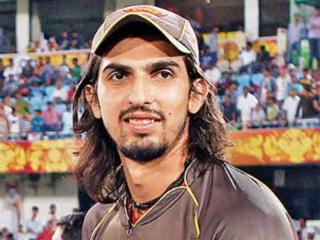 ક્રિકેટના 'મહાભારત'માં આ ત્રણ ભારતીય બોલર્સ બન્યા 'દાનવીર'