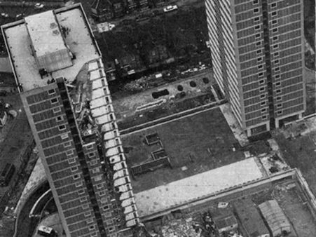 ઇતિહાસમાં નોંધાઇ ગયેલી ધરાશયી થયેલી 10 ઇમારતો