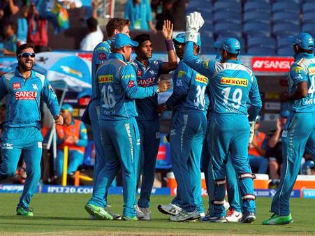 Mumbai Indians defeated to Pune Warrior India