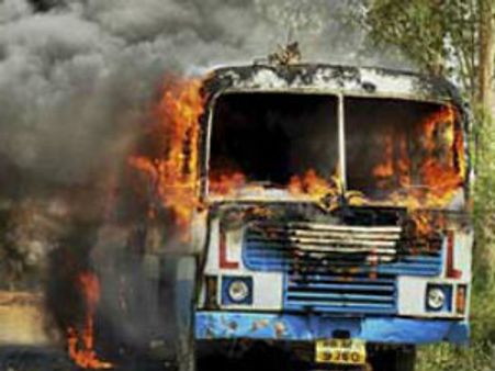 રોહતક : આશ્રમ મુદ્દે તણાવ સર્જાયો, સૈનિકો તૈનાત