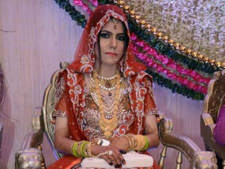 આઇપીએલના ખેલાડીઓની હોટ વાઇફ અને ગર્લફ્રેન્ડ્સ