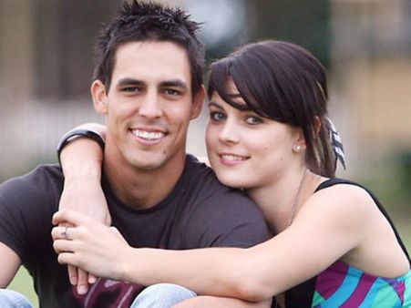 આઇપીએલના ખેલાડીઓની હોટ વાઇફ અને ગર્લફ્રેન્ડ્સ