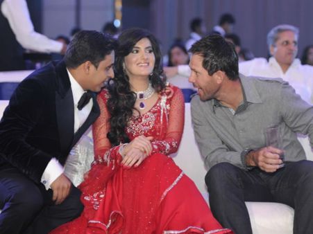 કિશોર પાટેના પુત્રની સગાઇમાં સચિન-પોન્ટિંગે આપી હાજરી