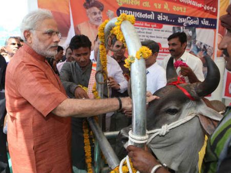 વિકાસમાં અડચણ ઉભી કરી રહ્યા છે ગુજરાત વિરોધી તત્વો : મોદી