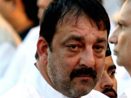 આજે સંજય દત્તે ક્યાં શરણે થવું તે કોર્ટ નક્કી કરશે