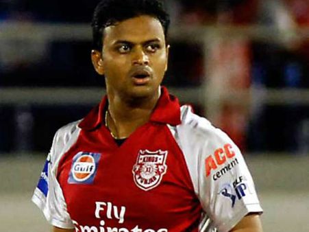 શલભ શ્રીવાસ્તવ - ભારત