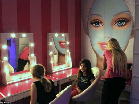 બાર્બીડોલની સપનાની દુનિયાની મસ્તી