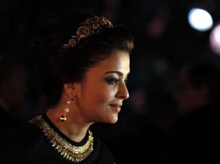 કૅન્સમાં ઐશ