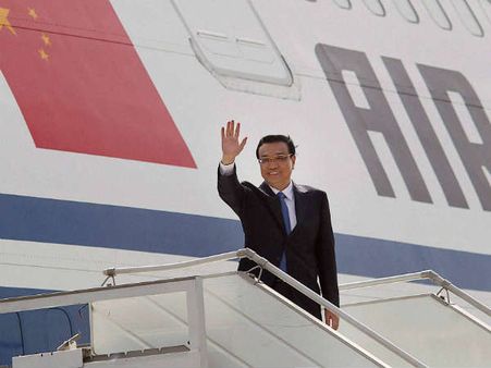 વિરોધની વચ્ચે ચીની પ્રધાનમંત્રીનો ભારત પ્રવાસ