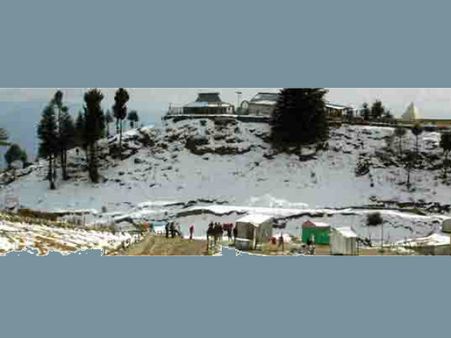 સિમલાની શાન, બરફની ચાદર ઓઢેલું કુફરી