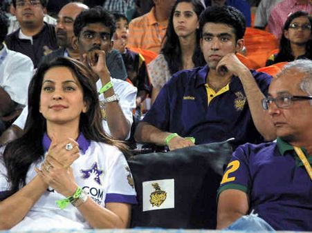 કોલકાતાને હરાવીને હૈદરાબાદનો પ્લેઓફમાં પ્રવેશ