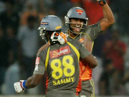 કોલકાતાને હરાવીને હૈદરાબાદનો પ્લેઓફમાં પ્રવેશ