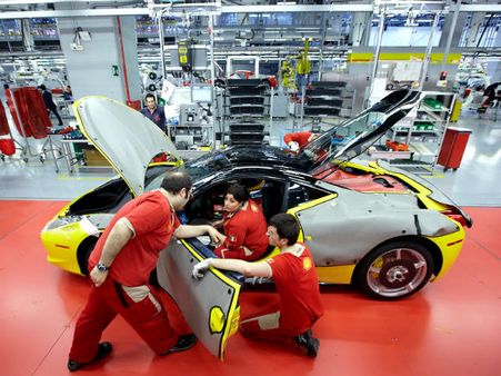 ફરારી બનાવે છે સૌથી ઓછી કાર ફરારી બનાવે છે સૌથી ઓછી કાર