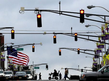 જીવનના બે સપ્તાહ થઇ જાય છે ખર્ચ જીવનના બે સપ્તાહ થઇ જાય છે ખર્ચ