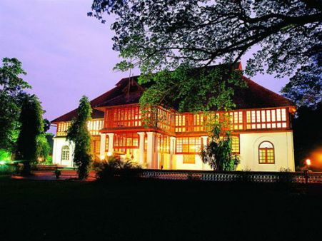 પ્રાચિન અને આધુનિકતાનું સંગમ એટલે કોચી પ્રાચિન અને આધુનિકતાનું સંગમ એટલે કોચી