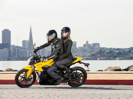 આ બાઇકને જોઇને રહી જશો દંગ