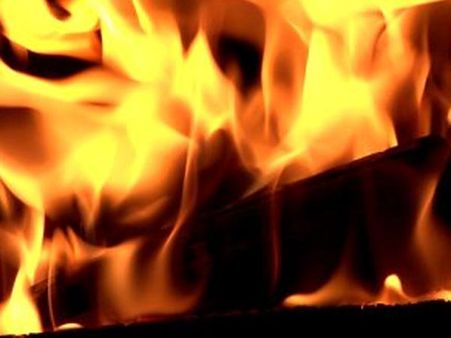 આગમાં સળગતો કોલસો