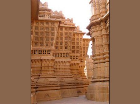 જેસલમેર, ગોલ્ડન સિટી, એક શાનદાર પુનરોદ્ધાર