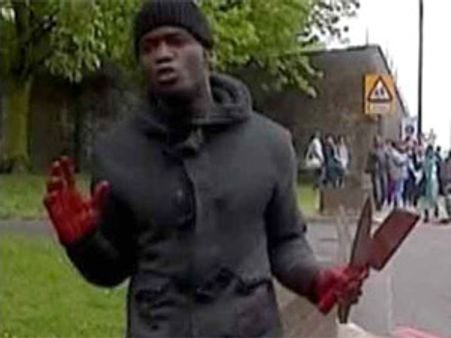 લંડનમાં શખ્શે ખુલ્લેઆમ સૈનિકનું સર કલમ કરતા ચકચાર!