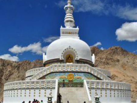 મનને મોહી લે તેવી એક સુંદરતાનો રાજા લેહ