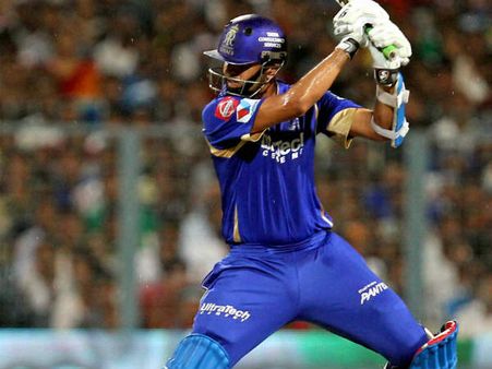 રાજસ્થાન રોયલ્સને માત આપતું મુંબઇ ઇન્ડિયંસ