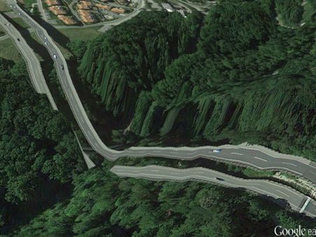 ગુગલ અર્થથી લેવામાં આવેલી ધરતીની કેટલીક તસવીરો