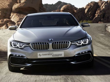 હોટેસ્ટ લક્ઝરી કાર્સ, જેને ચલાવવાનું હોય છે દરેકનું સ્વપ્ન