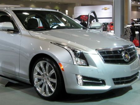 હોટેસ્ટ લક્ઝરી કાર્સ, જેને ચલાવવાનું હોય છે દરેકનું સ્વપ્ન