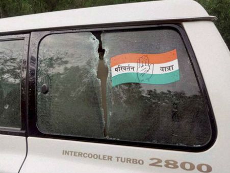 છત્તીસગઢમાં નક્સલીઓએ ખેલ્યો લોહિયાળ ખેલ