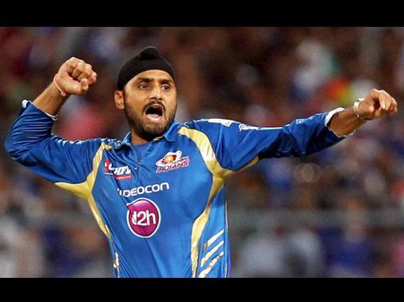 મુંબઇ ઇન્ડિયંસની જીતનો જશ્ન